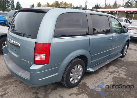2009 Chrysler Town & Country Lx z USA, uszkodzony, nr VIN 2A8HR44E19R631129